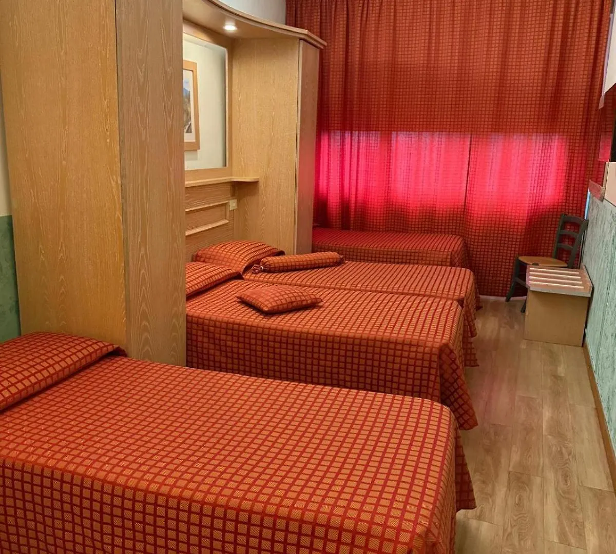 Hotel Meridiana Florence 3*,