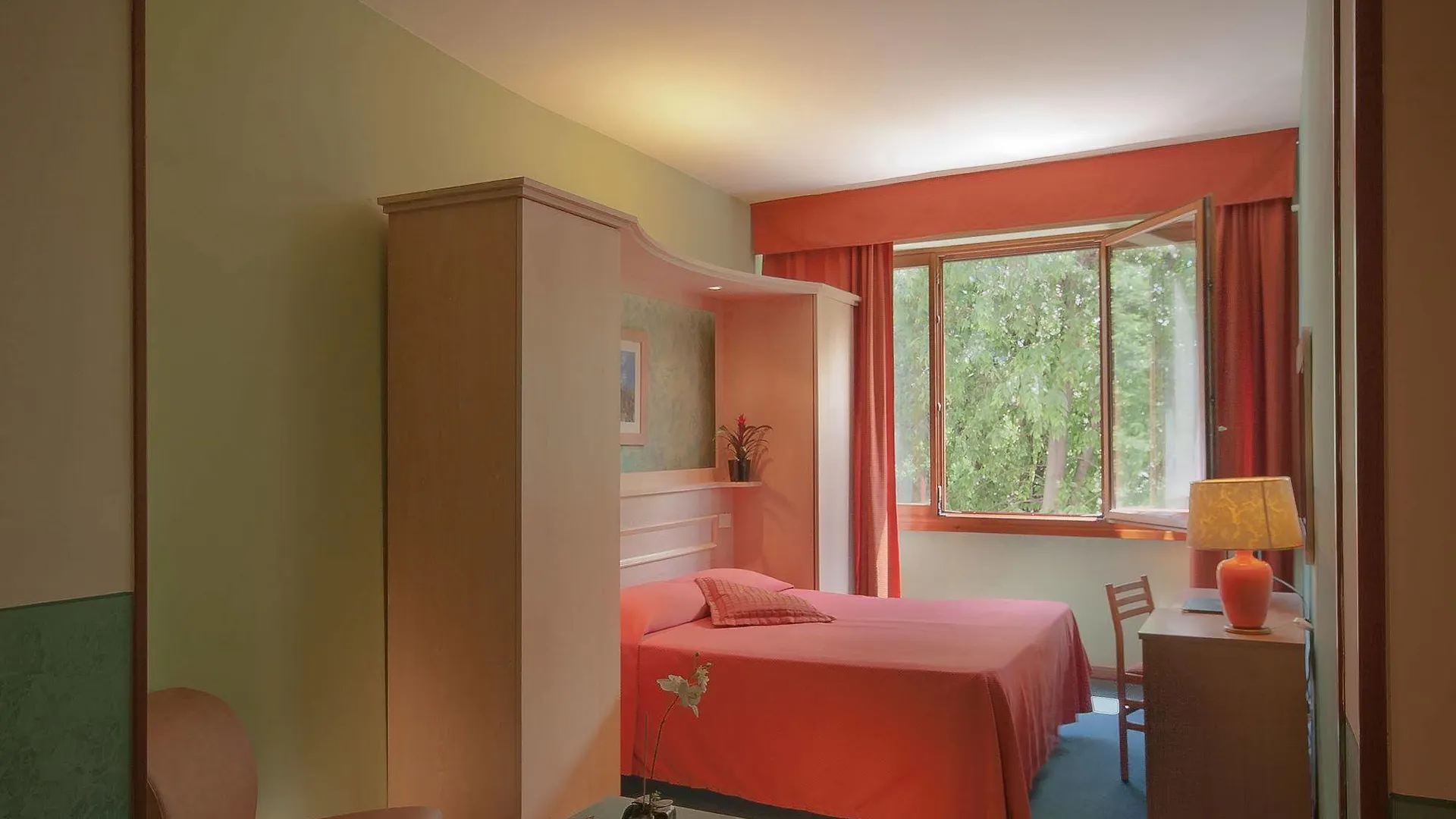 Hotel Meridiana Florence 3*,